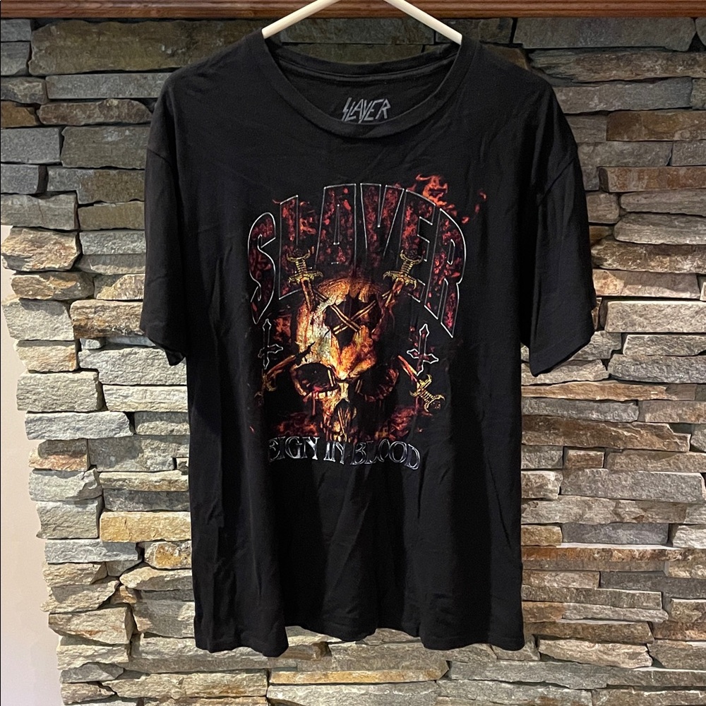 Hot Topic Black Slayer Graphic Tee